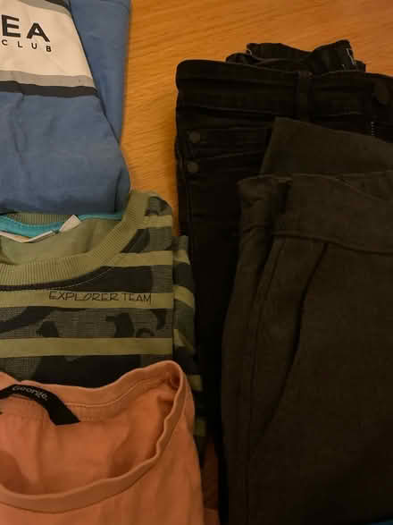 Photo of free Boys bundle 8-9Y (EC1V Angel) #4