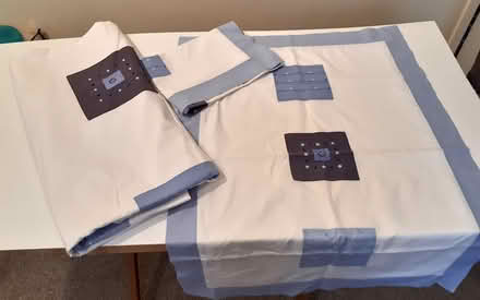 Photo of free King size duvet & two pillow cases (Cheltenham GL51) #1