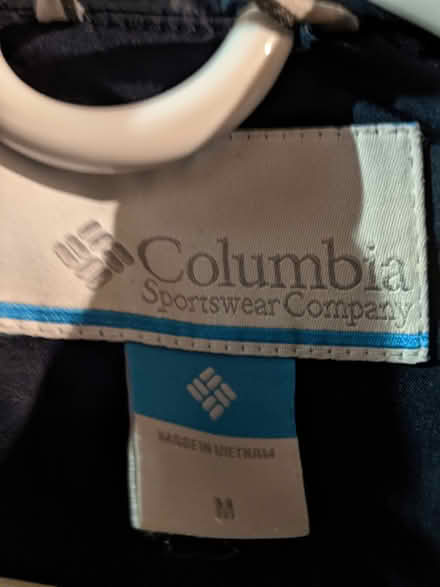 Photo of free Men's Medium Columbia Ski Jacket (McKellar Park/Westboro) #2