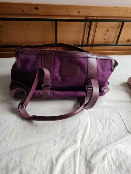 Photo of free Samsonite duffle bag (Canary Wharf) #2