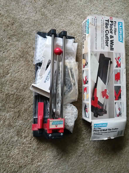 Photo of free Tile cutter (LU1. Caddington) #1
