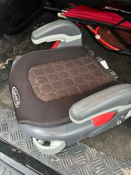 Photo of free Chile booster car seat (Onslow Village) #2