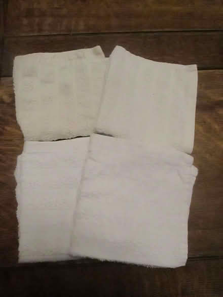 Photo of free 4 x White face cloths (Barnoldswick BB18) #1