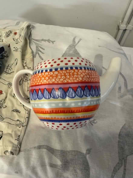 Photo of free Tea pot with no lid (Bootle) #1