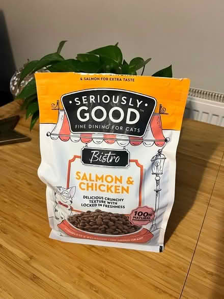 Photo of free 2kg Bag of Cat Food (CT5) #1