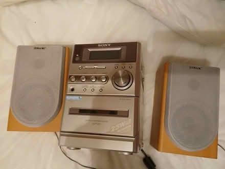 Photo of free Sony micro hi fi unit (PO7 Purbrook) #1