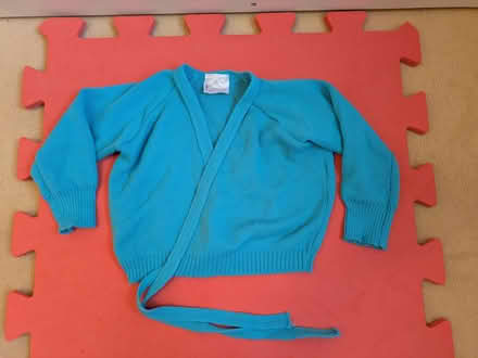 Photo of free Preloved Dance Clothes And Shoes, 3-5 YO (Brook Street CM14) #1