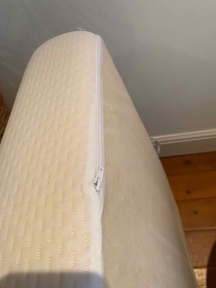 Photo of free Single memory foam mattress (Kendal LA9) #2