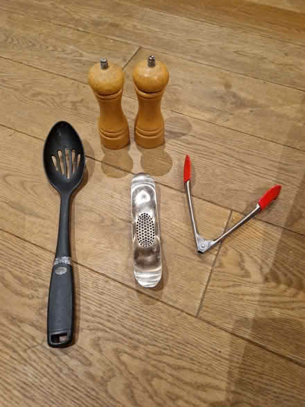 Photo of free Assorted kitchen utensils (Bear Flat) #1
