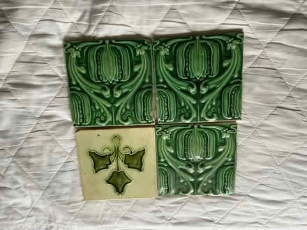 Photo of free 4 Victorian tiles (Highbury New Park N5) #1