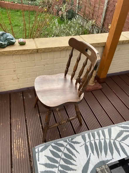 Photo of free 4 x chairs (Hoddesdon EN11) #1