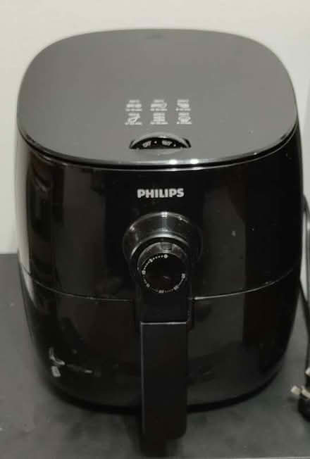 Photo of free Philips Airfryer (Cliffe BN7) #1