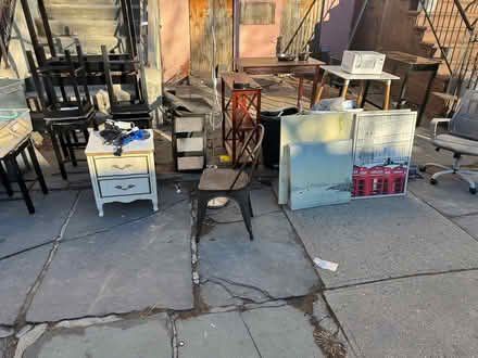 Photo of free Curb Alert (Bed-Stuy) #1