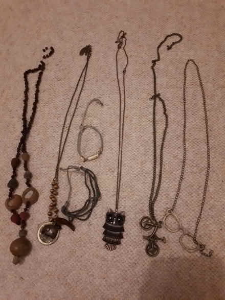 Photo of free 5 necklaces, 2 bracelets (Dulwich SE21) #1