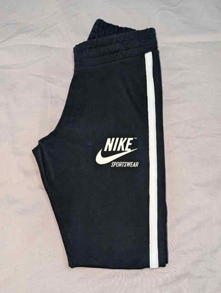 Photo of free Nike leggings (Millwall E14) #3