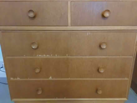 Photo of free Chest of 5 drawers 90cmx46cmx82cm (Worcester Park KT4) #4