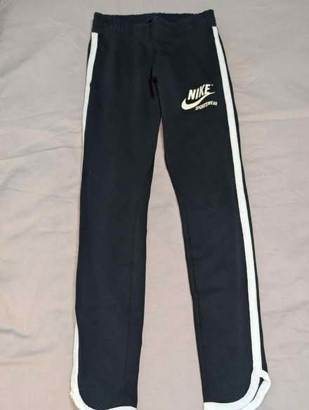 Photo of free Nike leggings (Millwall E14) #1