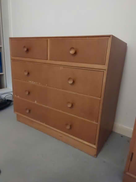 Photo of free Chest of 5 drawers 90cmx46cmx82cm (Worcester Park KT4) #1
