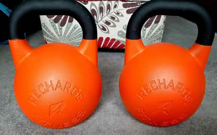 Photo of free Set of 2 kettlebells (SO18) #3