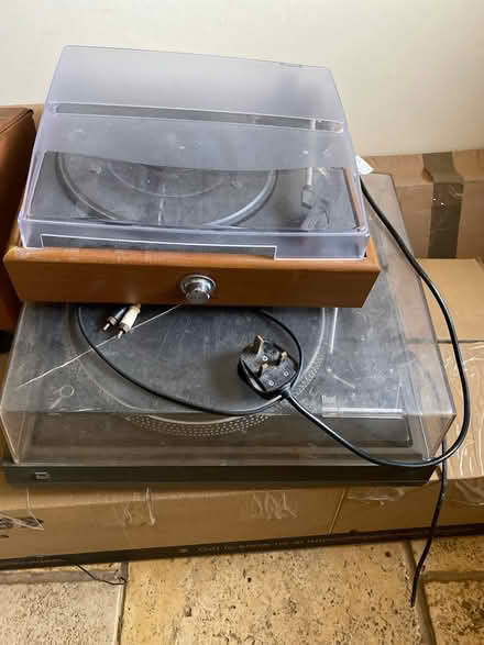 Photo of free Turntables (Codicote) #1