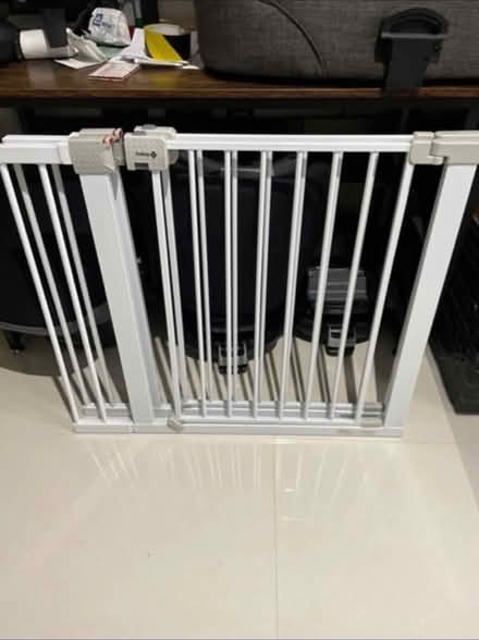 Photo of free 2x stairgates in excellent condtion (Kenton HA3) #1