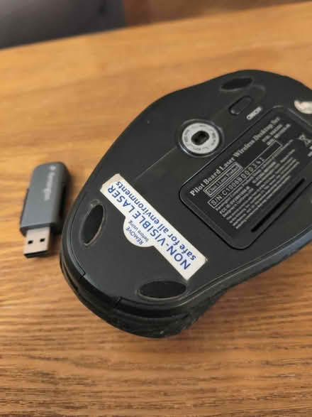 Photo of free Cordless Bluetooth mouse (Brooklyn, Flatbush) #2