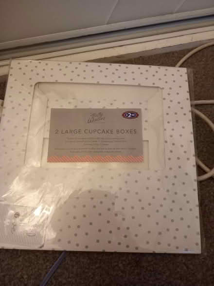 Photo of free 2 large cupcake boxes (Tilehurst RG30) #1