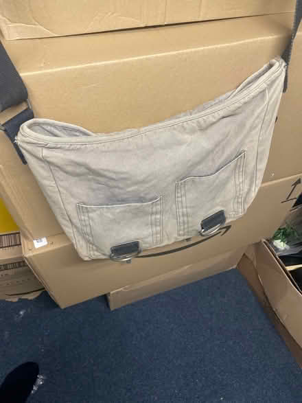 Photo of free Shoulder bag in (N16) #1
