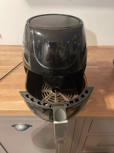 Photo of free Air fryer (Near Chipping Sodbury, BS37) #3