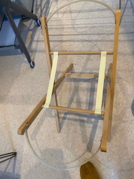 Photo of free Moses basket stand (Walthamstow E17) #1