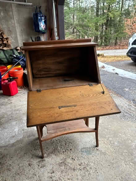 Photo of free Drop front desk (Chittenden) #1