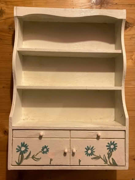 Photo of free Little shelves (Ickford HP18) #1