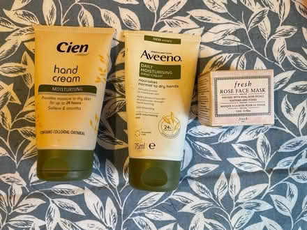 Photo of free Used toiletries (Fulham Palace Road W6) #1