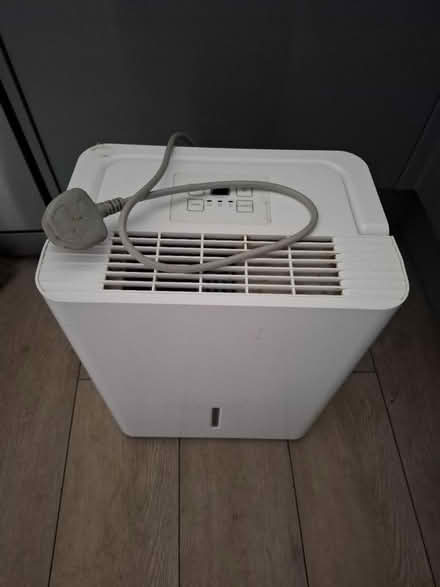 Photo of free Dehumidifier (Croydon CR2) #2