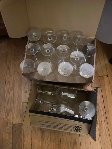 Photo of free About 20 wine glasses (Twickenham TW2) #2