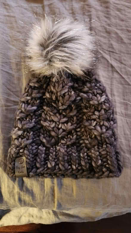 Photo of free Cute grey-ish purple knit hat (Kew Gardens Queens) #1