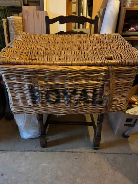 Photo of free Wicker hamper basket (Haywards Heath RH16) #2