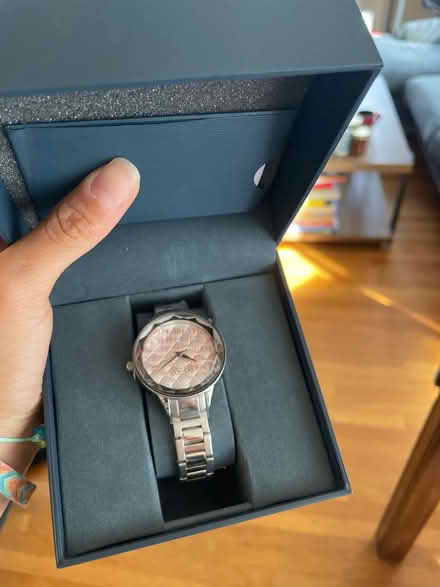 Photo of free Watch (Professorville) #1