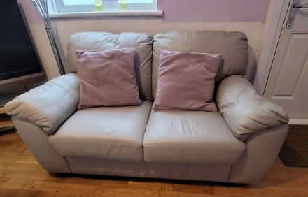 Photo of free 2 and 3 seater leather sofas (BN10 7RG) #4