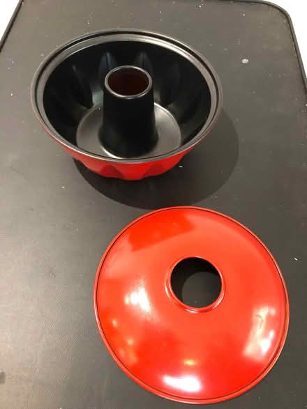 Photo of free Rice and cake cooking bowl for halogen ovens (Emsworth PO10) #2