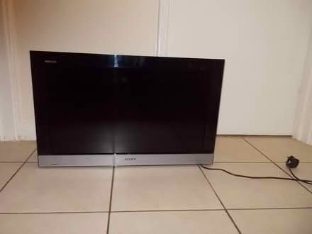 Photo of free Sony Bravia (Wimbledon) #2