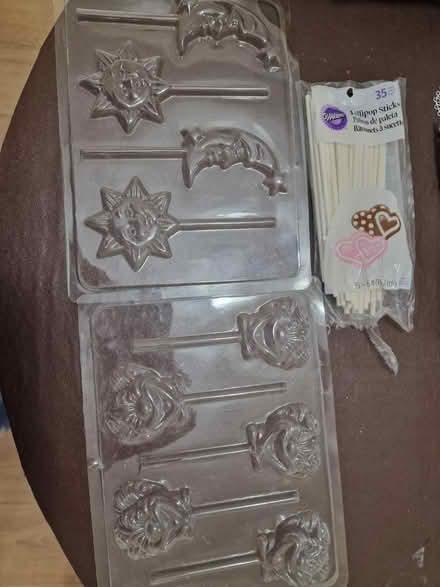 Photo of free Moulds (Little Stoke) #1