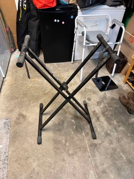Photo of free Music Equipment - Piano and Guitar (Upper Millsmont) #2