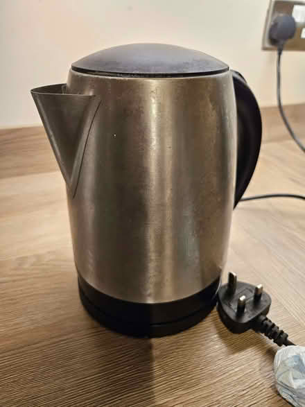 Photo of free kettle (Starbeck HG1) #1