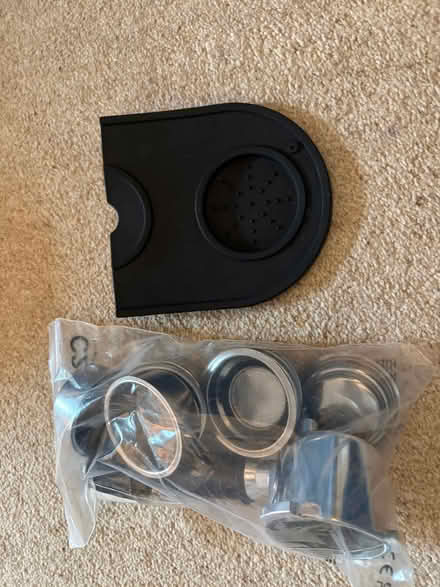 Photo of free De Longhi coffee machine sump filter and bits (Cam GL11) #1