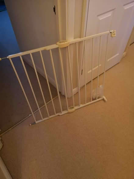Photo of free Baby stair gate (SL6 maidenhead) #1