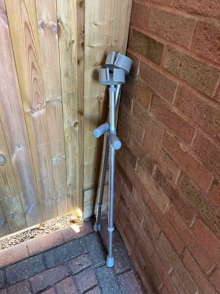 Photo of free Pair of crutches (Emerson MK4) #1