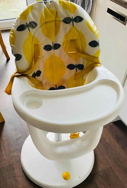 Photo of free Highchair (CT19) #1