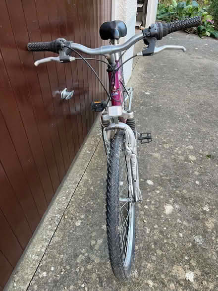 Photo of free Raleigh Siren Ladies Mountain bike (Brickhill MK41) #2