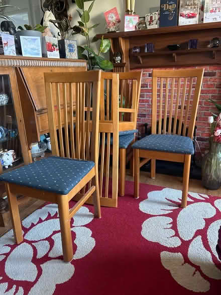 Photo of free Dinning chairs (BR6) #1